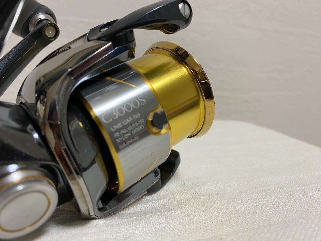 Shimano 14 Stella C3000SDH Spinning Reel Used Fishing Gear Japan