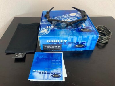 Oakley Thump 256MB early model MP3 sunglasses Fashion Accessories