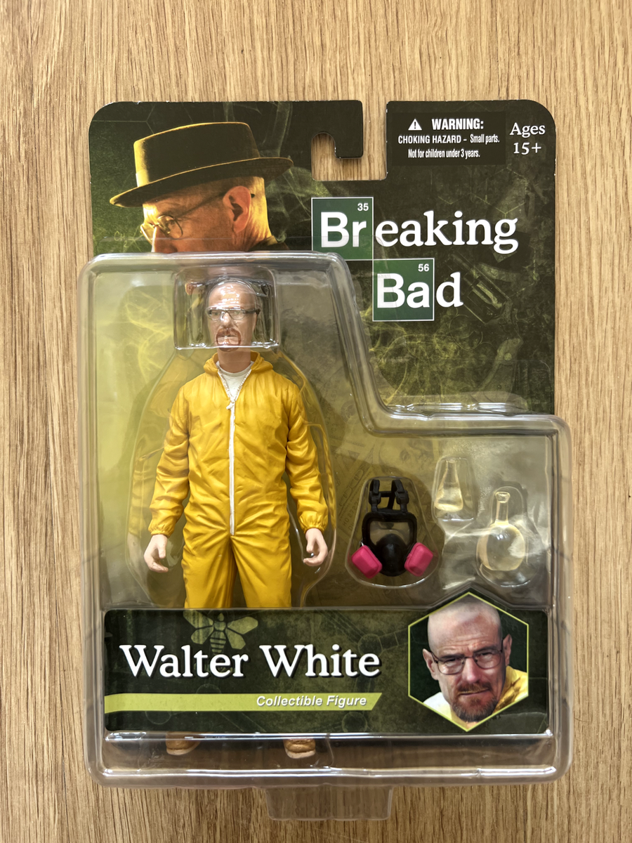 Mezco Toys Breaking Bad: Walter WhiteYellow Hazmat Suit - 6