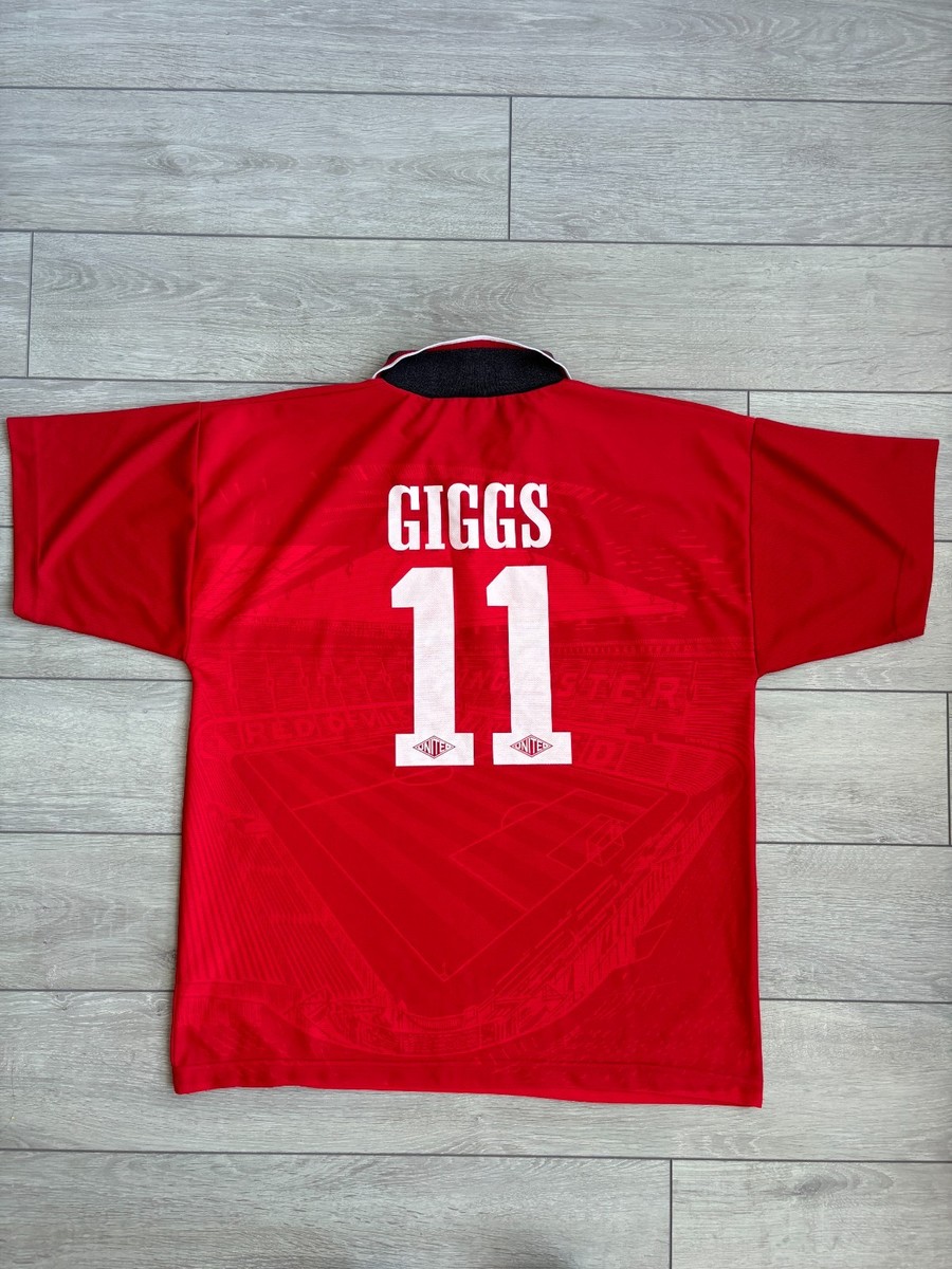 Manchester United Red Devils Sharp Ryan Giggs 11 Football Shirt