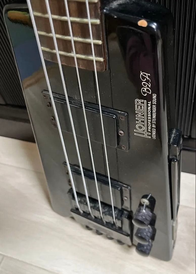 Hohner B2A Headless Active Bass Guitar 4strings 2 Pickups