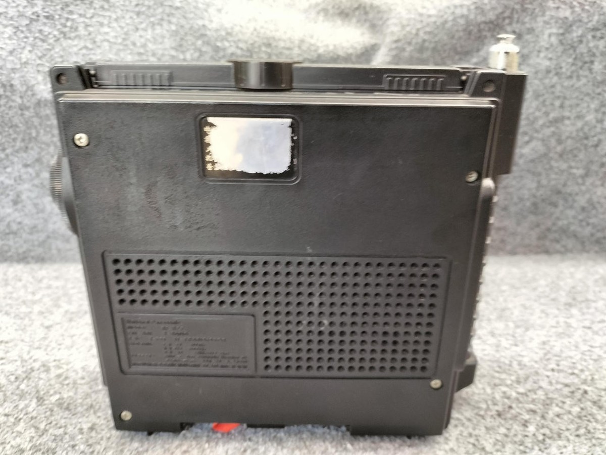 JUNK National Panasonic Cougar NO.7 RF-877 FM/AM 3 Band Vintage