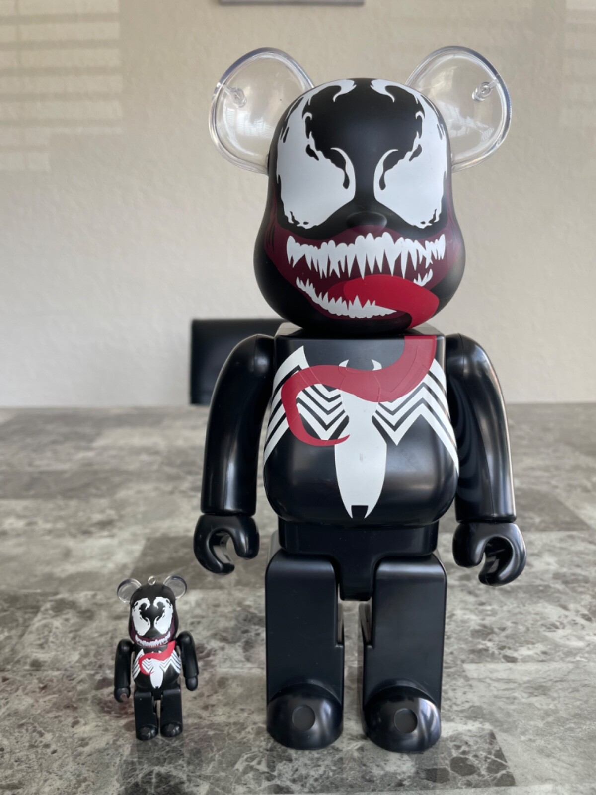 ハッピーくじ スパイダーマン ベアブリック ヴェノム ラストワン