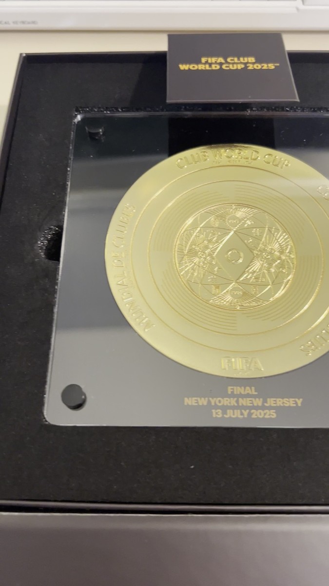 2025 FIFA CLUB WORLD CUP TROPHY REPLICA | eBay