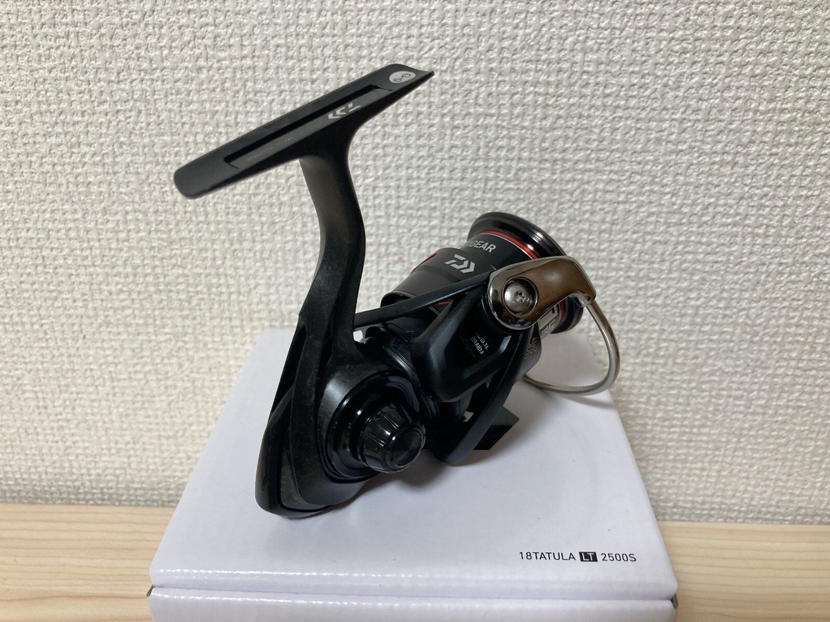 Daiwa Spinning Reel 18 TATULA LT2500S Gear Ratio 5.3:1 Fishing
