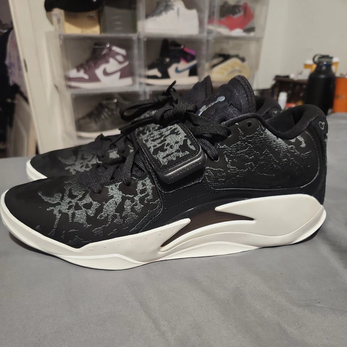 Jordan Zion 3 M.U.D. SE PF Black Dark Ash for Sale | Authenticity