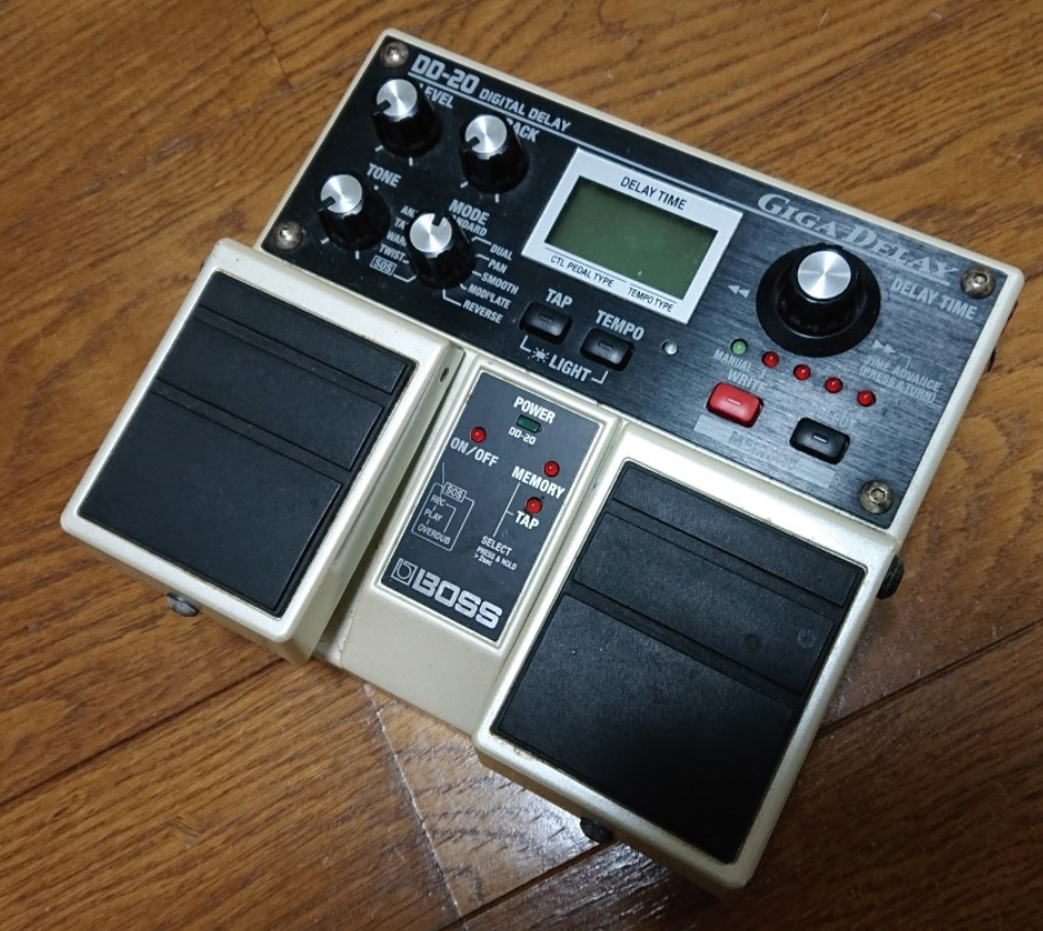 BOSS DD-20 DIGITAL DELAY
