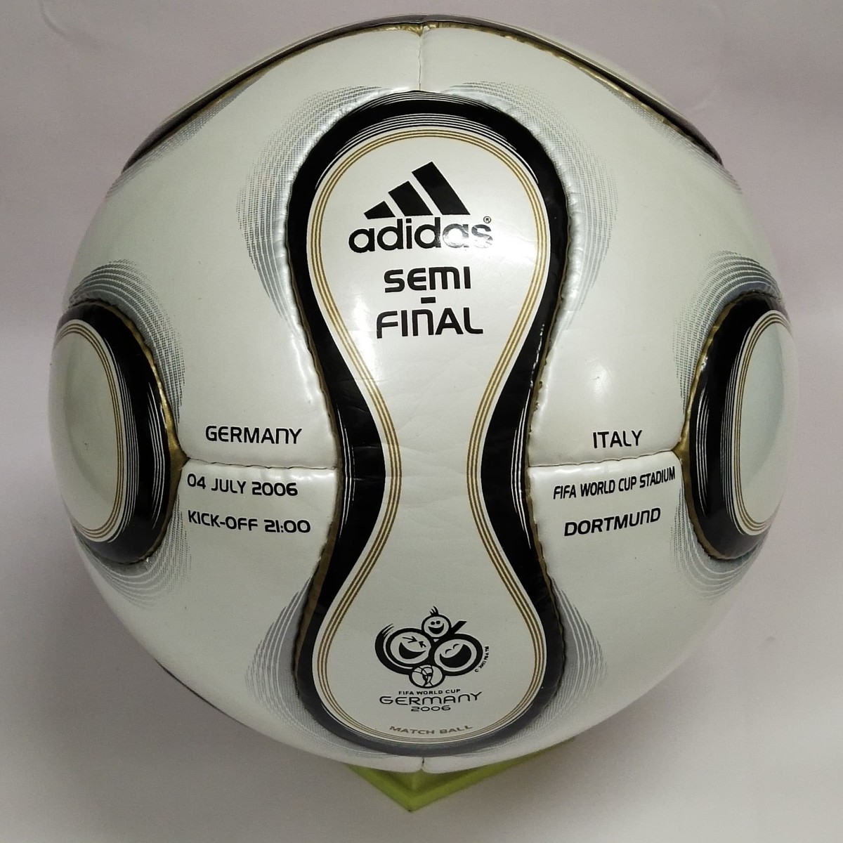 Adidas Teamgeist Semifinal FIFA World Cup 2006 Official Match Ball