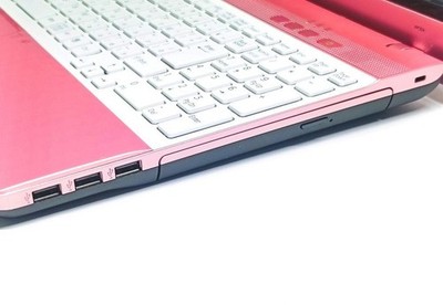 SONY VAIO pink notebook laptop i5 16 in 8GB SSD 500GB DVD Windows