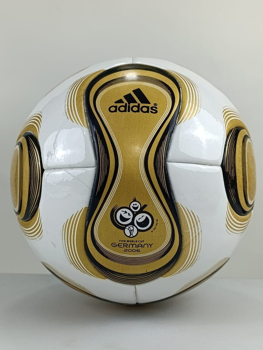 Adidas Teamgeist Gold FIFA World Cup 2006 Germany Official Match