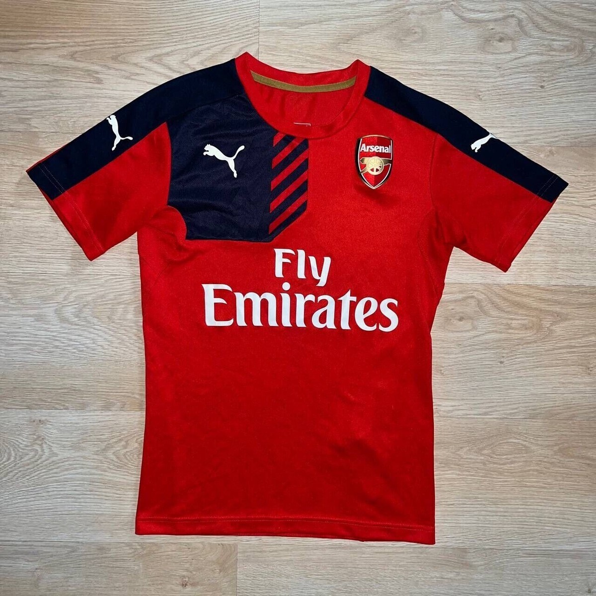ARSENAL PUMA 2015/2016 FOOTBALL TRAINING JERSEY SIZE “S” 747618