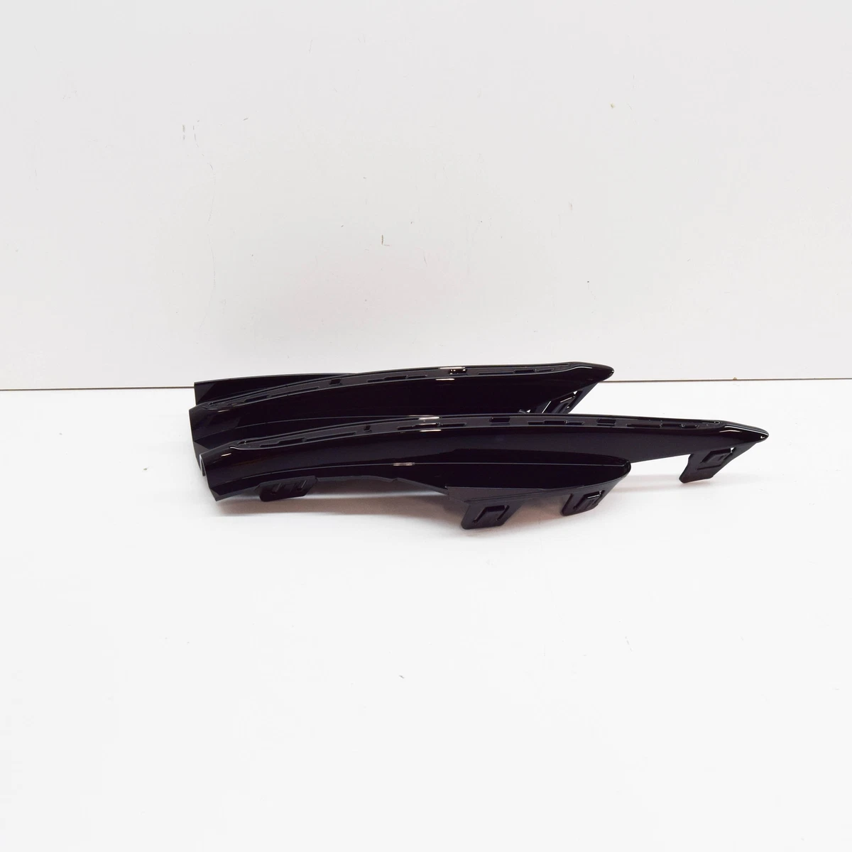 NEW MERCEDES-BENZ EQS V297 FRONT LEFT BUMPER GRILLE A2978852102