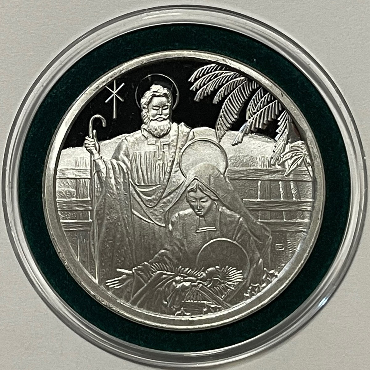 Baby Jesus Mary Joseph Holiday Coin 1 Troy Oz .999 Fine Silver