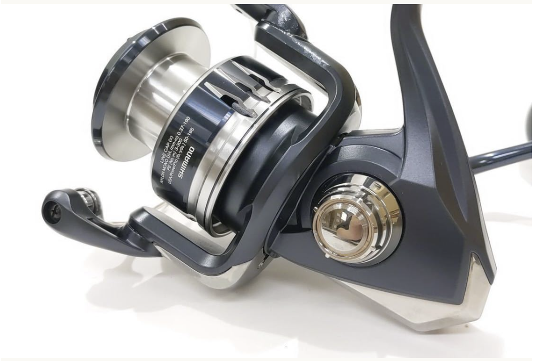 シマノ SHIMANO STRADIC SW6000XG ライン付き シマノ SHIMANO STRADIC