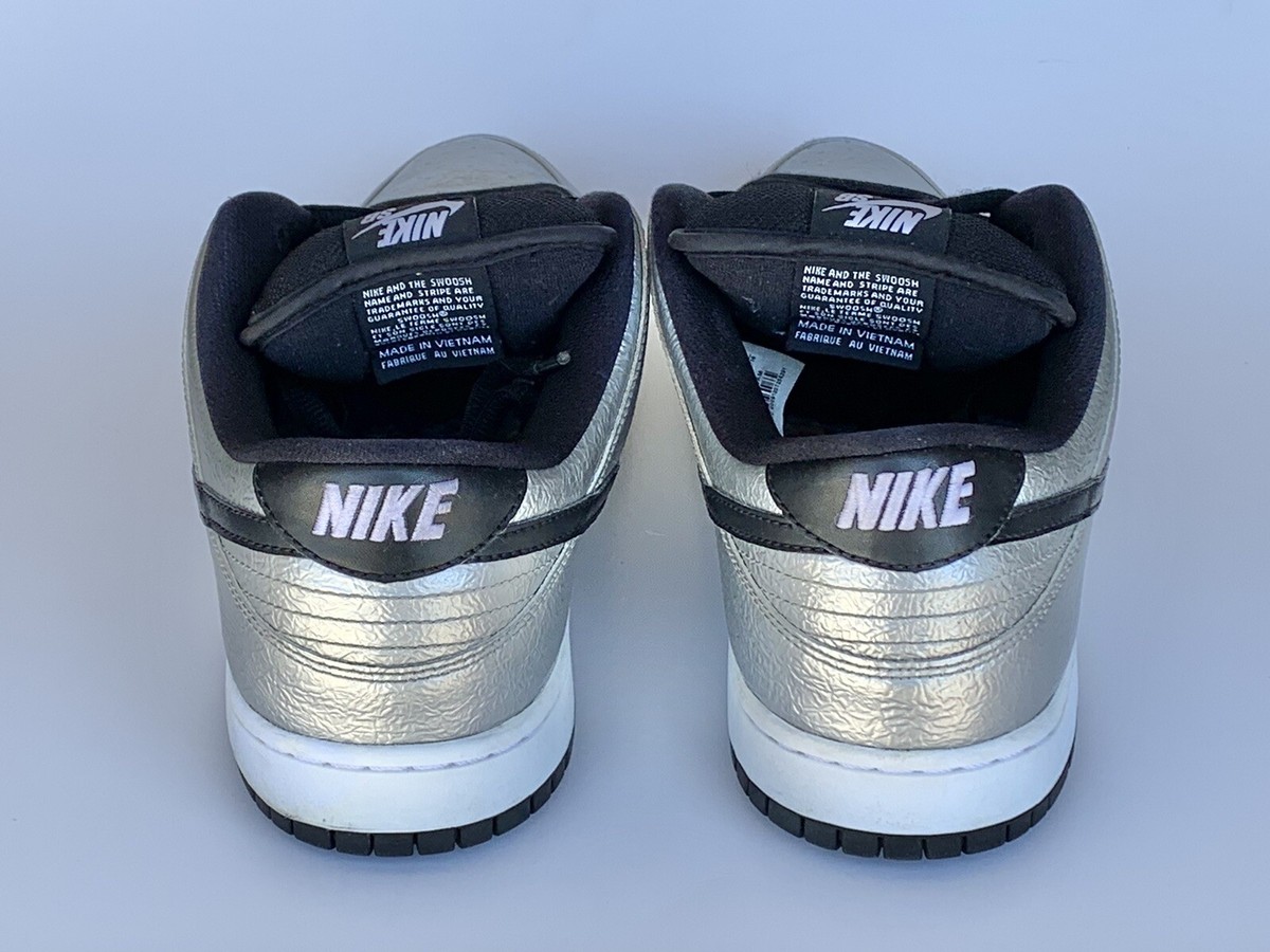 Preowned* Nike Dunk SB Low Cold Pizza Foil Silver/Black 313170 024