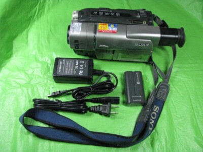 Sony CCD-TRV67 Video Hi8 XR Camcorder - Record Transfer Watch 8MM
