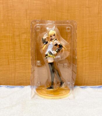FREEing Vocaloid Kagamine Rin Rin-chan Now! Adult Ver. 1/8 Figure