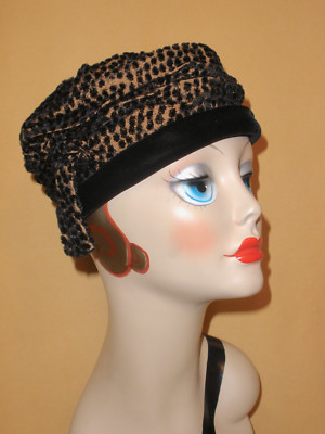 Very Smart Brown & Black Velvet Ruched Chenille Hat by Elsa