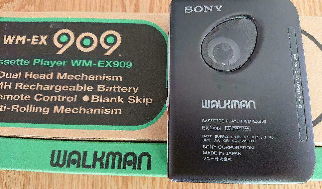 SONY Cassette WALKMAN WM-EX909 Black 1990s Vintage Operability