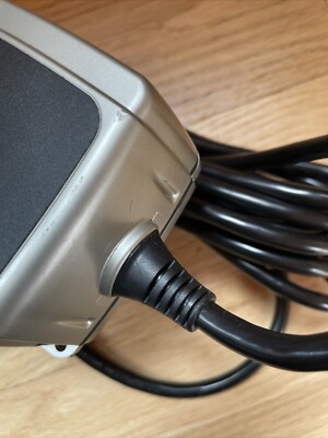 いもっ娘 ベントレー 充電器 Bentley Battery Charger – O'GARA Boutique