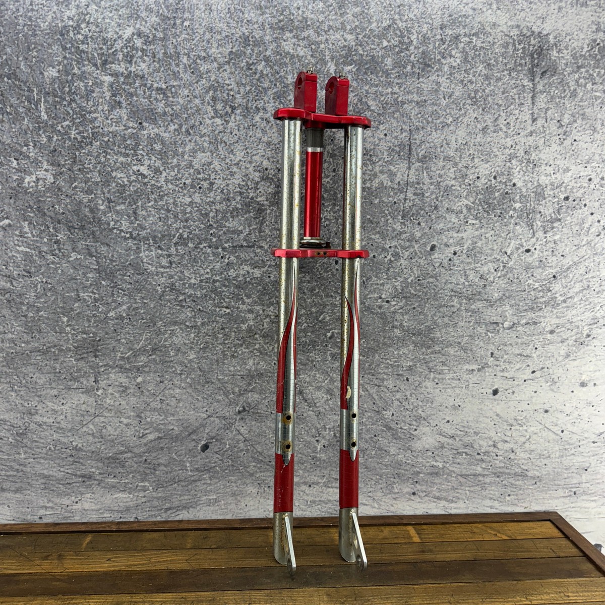 Schwinn Stingray OCC Chopper Fork Stem Red Flame 24 Peg Hole