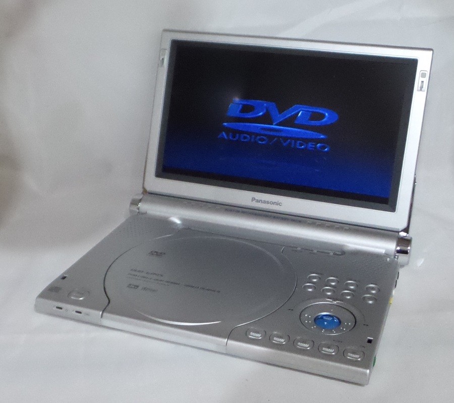 Panasonic 9-in Portable DVD Player - Region 2 (DVD-LA95) | eBay