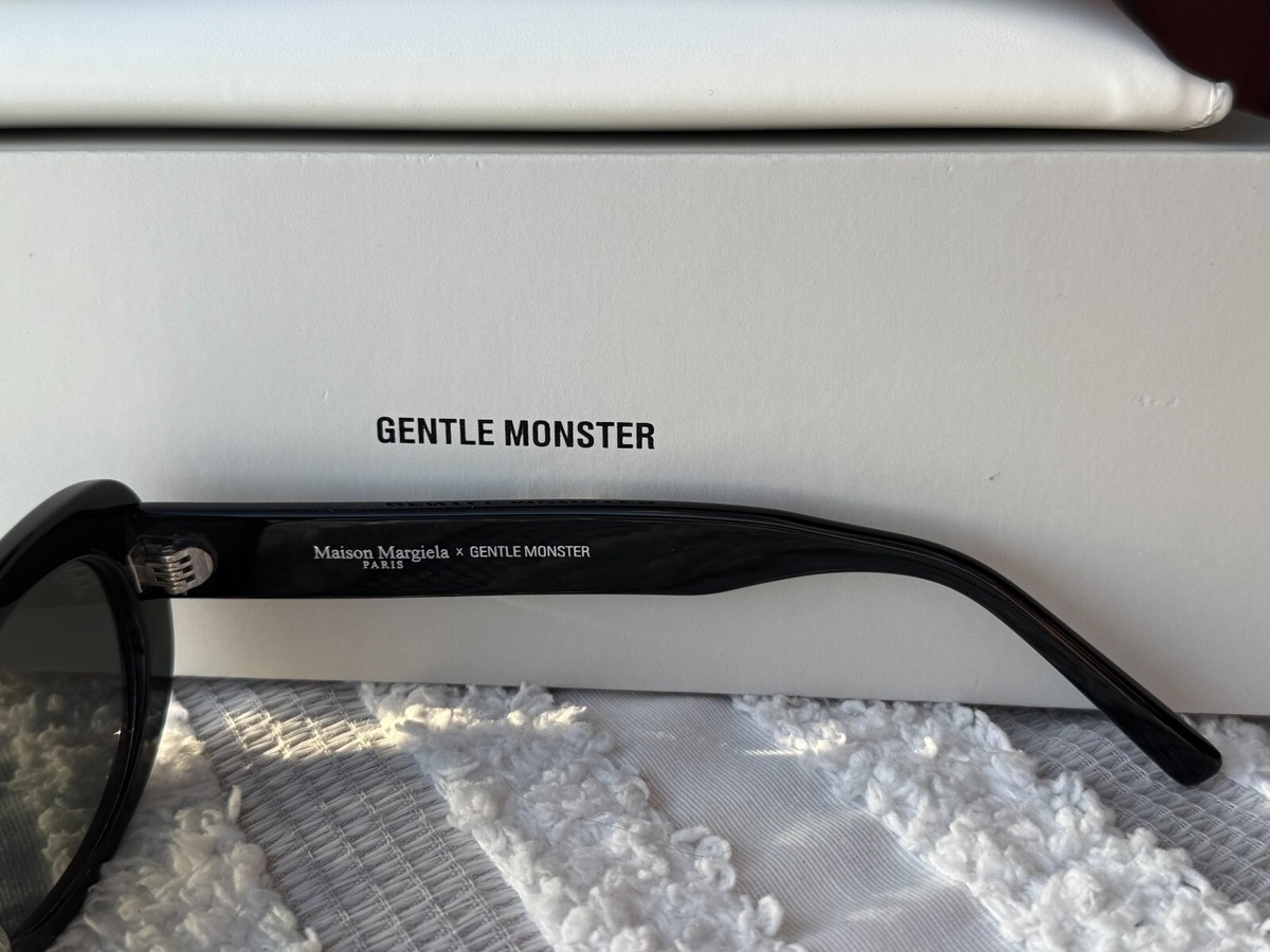 new- Gentle Monster Maison Margiela Paris MM004 01 Black Frame