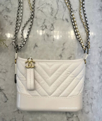 1000% AUTH! w/RECEIPT🤍 20S Chanel Gabrielle Chevron White 🤍 Hobo