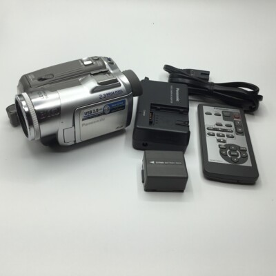 Panasonic NTSC 2.3MP 3CCD MiniDV Camcorder 10x Zoom - Video