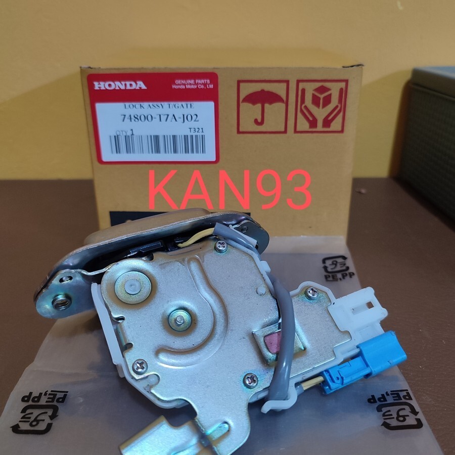 Tailgate Lock Honda HR-V 74800-T7A-J02 Actuator Genuine 2015-2020