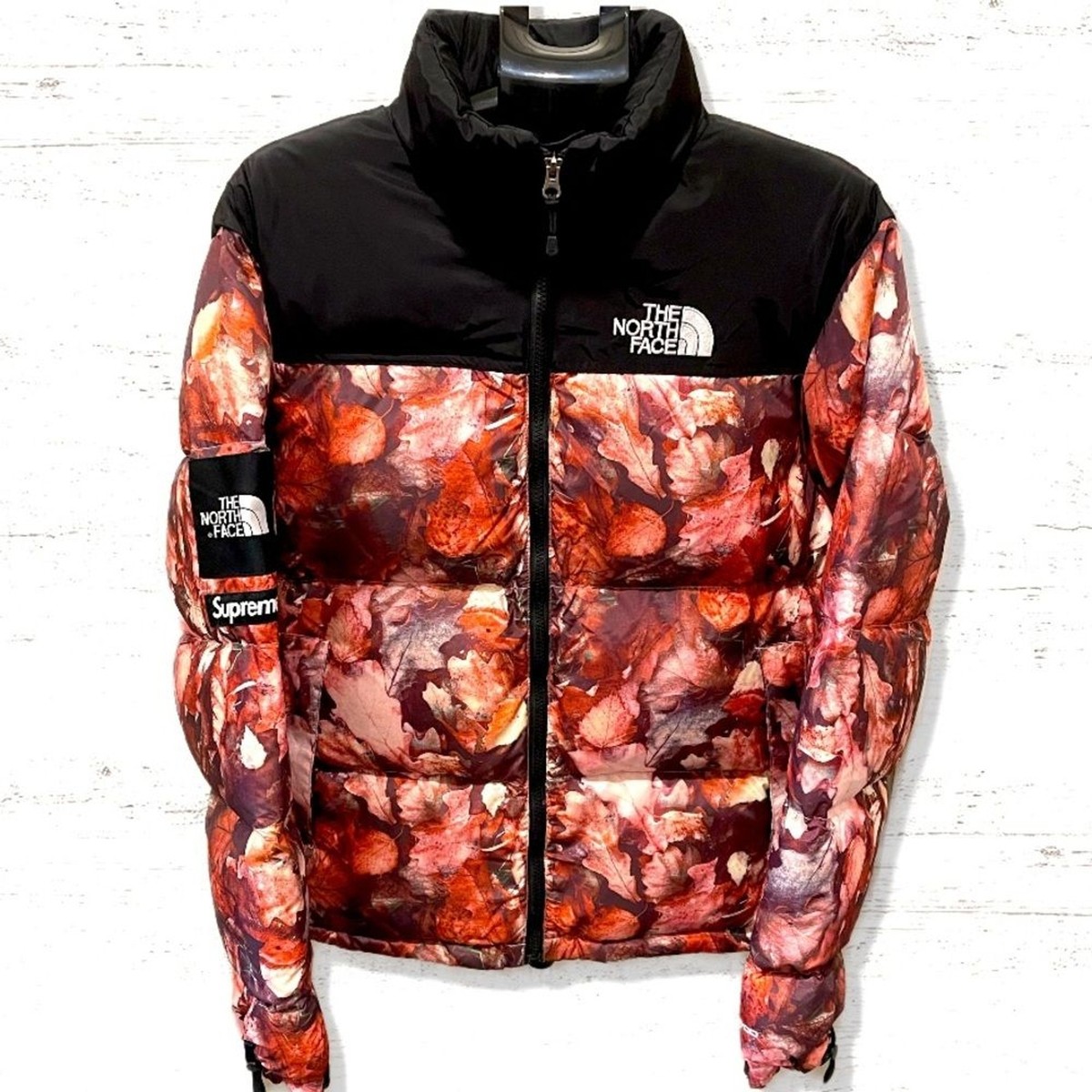 Rare Supreme X The North Face Nuptse “Leaves” FW16 700 Fill Ski
