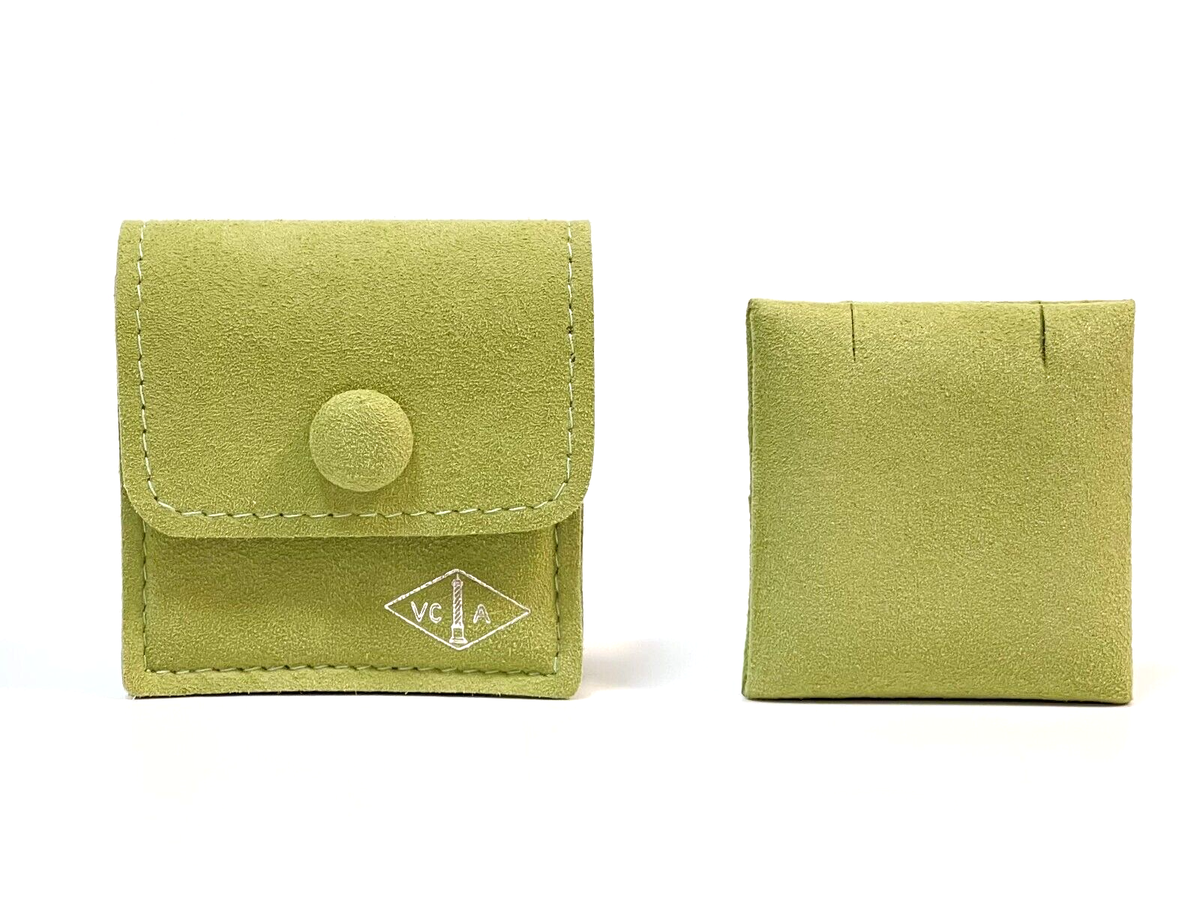 Van cleef & Arpels genuine Necklace Pouch Green suede case VCA
