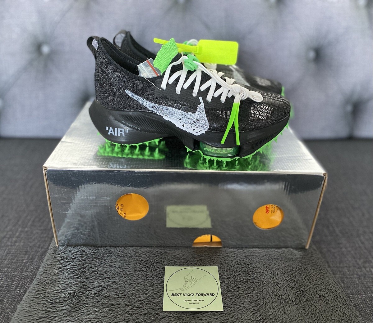 Nike x Off-White Air Zoom Tempo NEXT% 