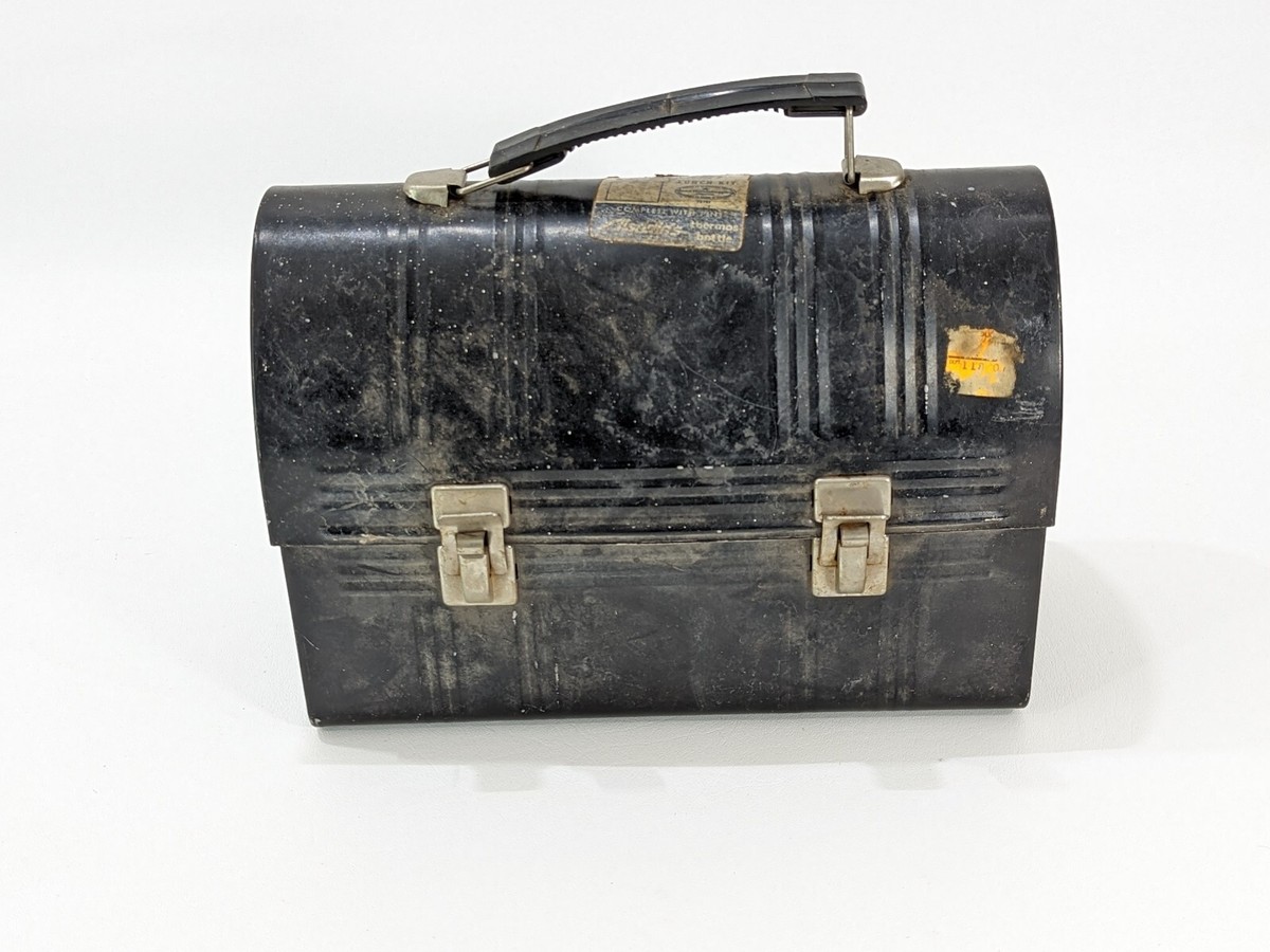 Vintage 1940-50's Aladdin barrel top lunch box, Vintage Black