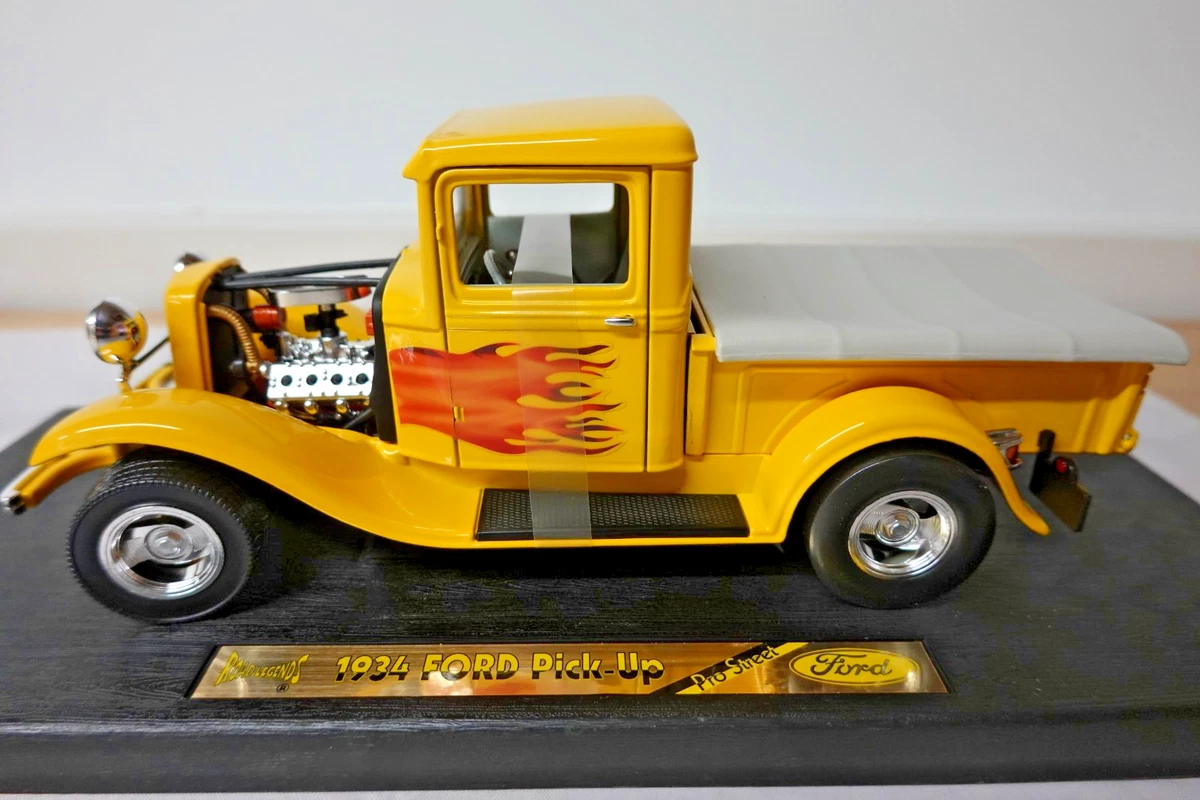 ☆ 34 FORD PICKUP ☆ 34 フォード トラック ☆ 1/18 Road Legends