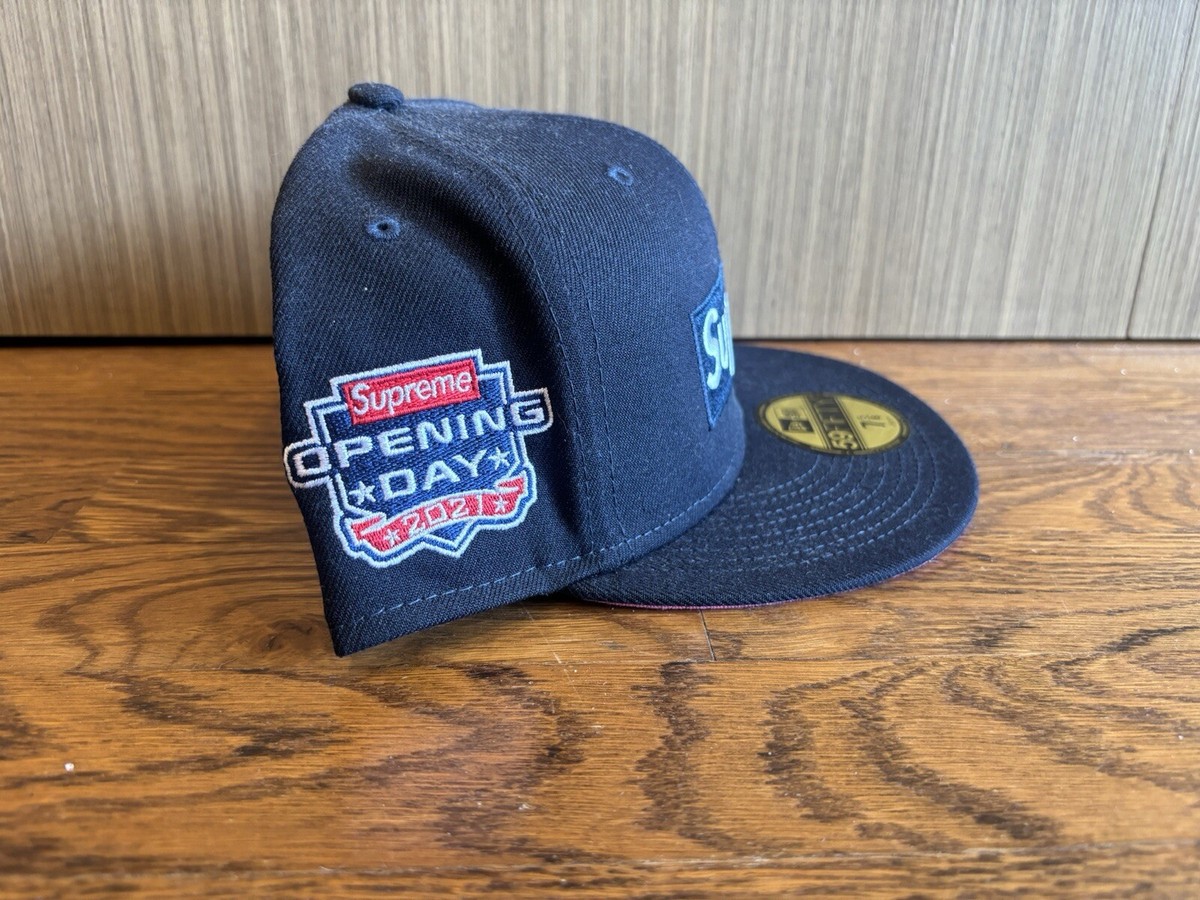 7-5/8 Olive Box Logo Mesh Back New Era® 7-5/8 Olive Box