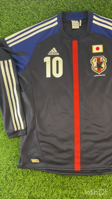 Shinji Kagawa 2012 Official Japan Long Sleeve Jersey Kit – JPN XL