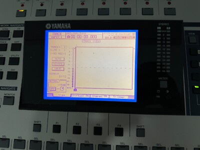 Yamaha AW2400 24 bit Professional Digital Workstation Multi-track