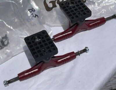 2 Vintage Gullwing Trucks 9