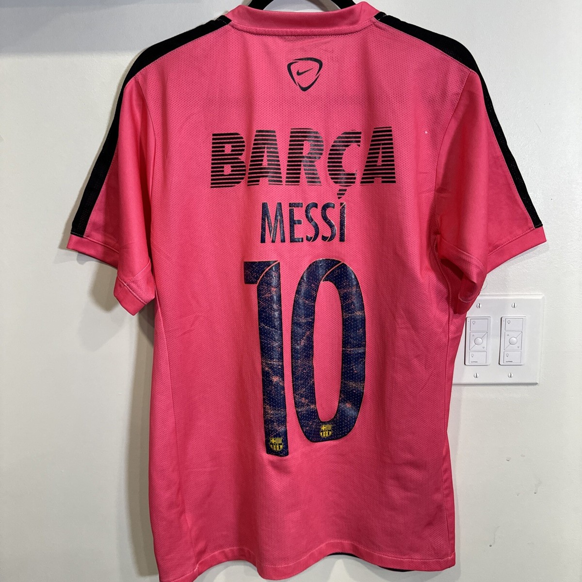 Nike Drifit FCB Men's Barcelona Messi #10 Jersey Shirt Size L Pink