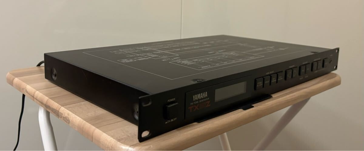 FM音源 YAMAHA TX81Z + ROLAND SDE-2000セット FM音源 YAMAHA TX81Z +