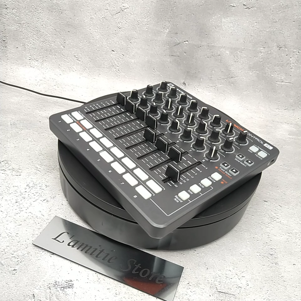 NOVATION MIDIコントローラーLaunchControl XL MK2 Novation Launch