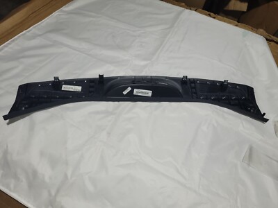 11-22 Jeep Grand Cherokee Rear Trunk Lift Gate Scuff Plate OEM