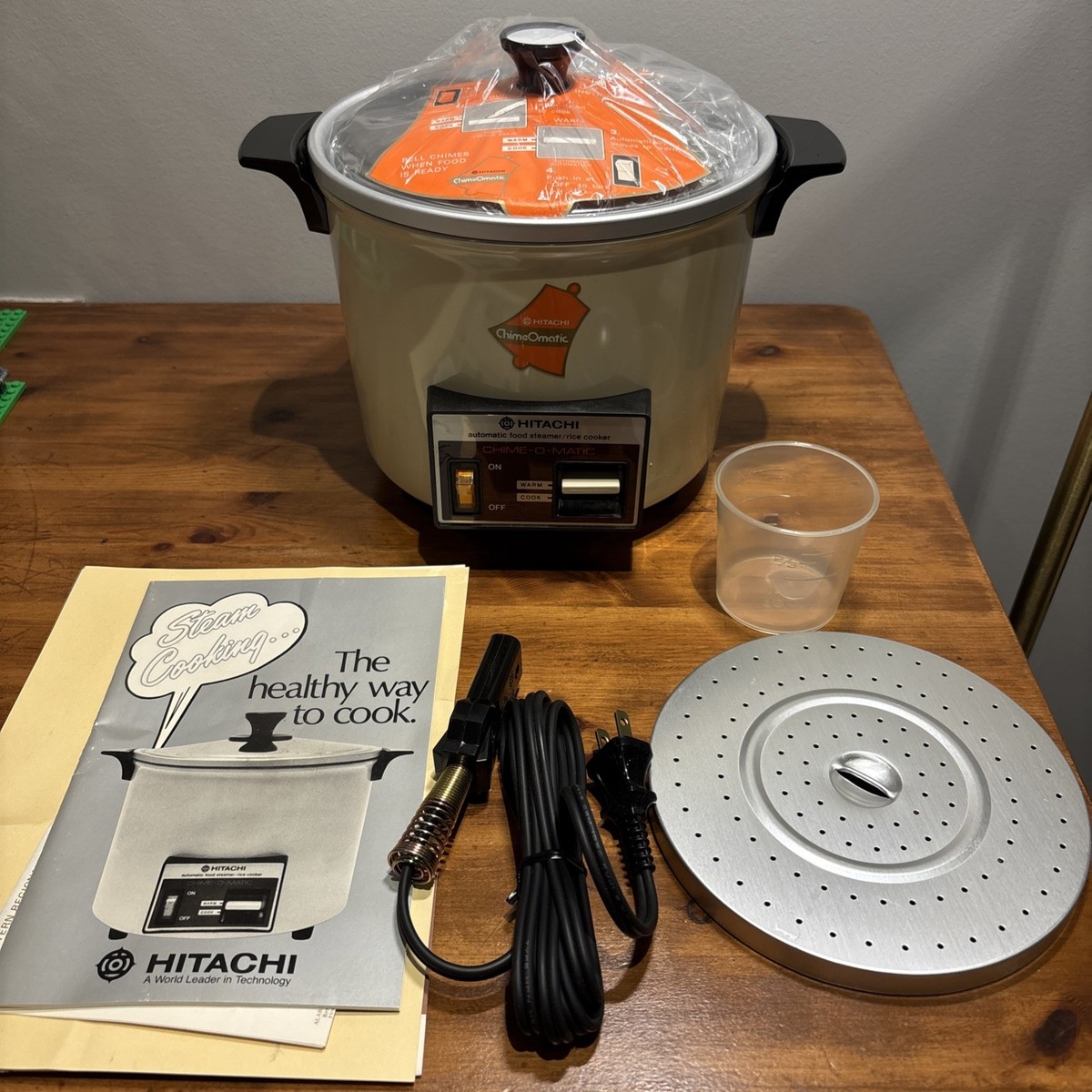 Vintage Chime-O-Matic Rice Cooker Steamer 5.6 Cup Hitachi RD-4053