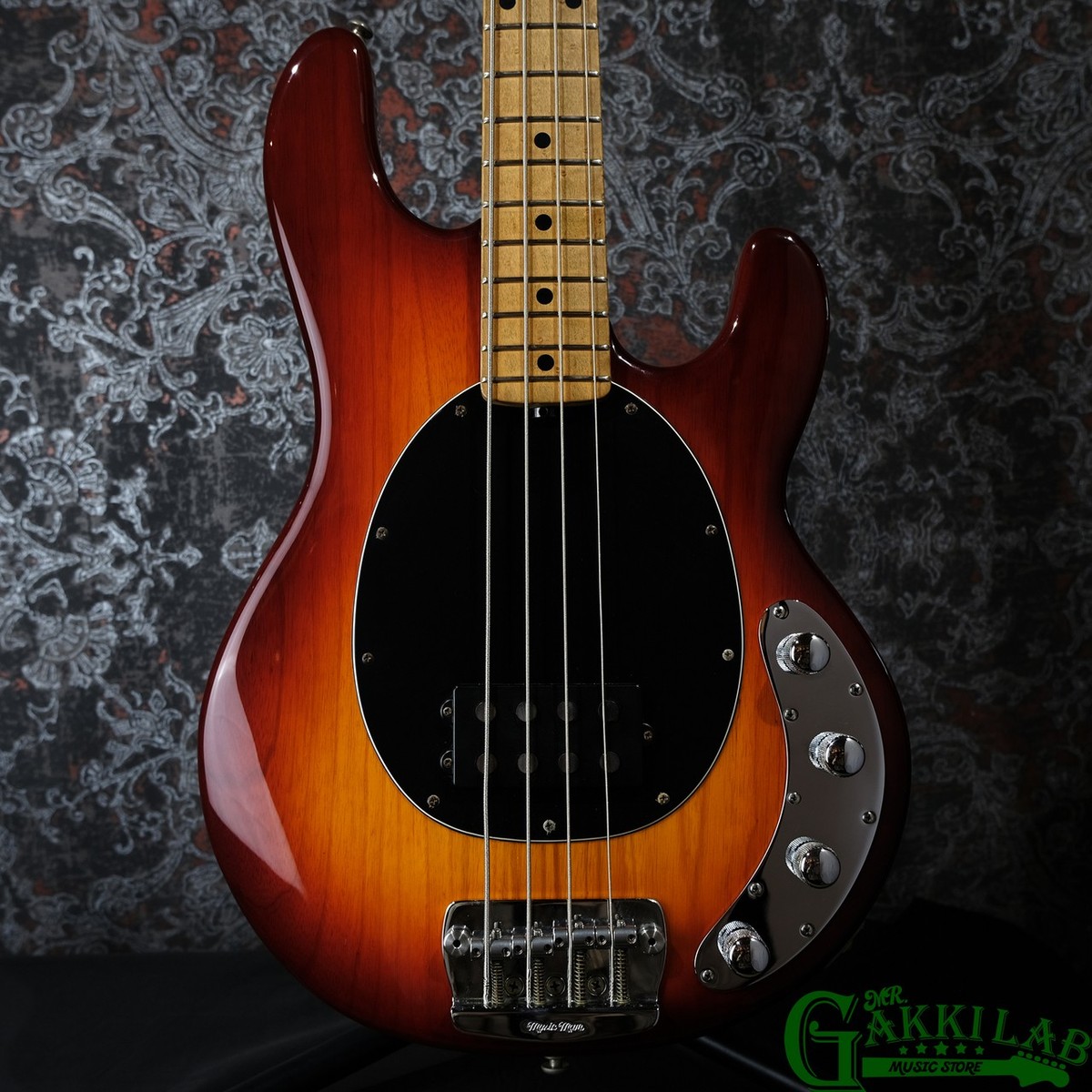 MUSIC MAN Stingray 4 Honey Burst / Matching Headstock 2001 | eBay