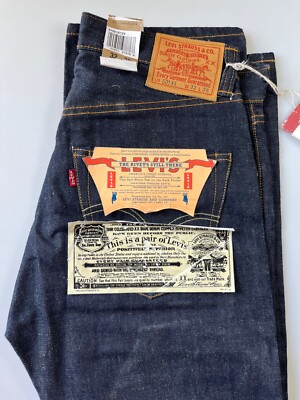 Vintage 90s Levi's LVC 1947 501xx Made in USA R button Selvedge