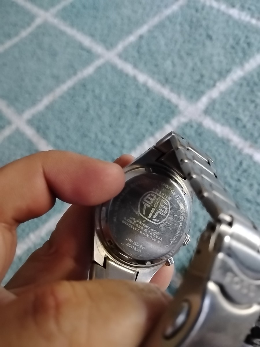 RARE Vintage FOSSIL Big Tic JR8096 Blue Quartz Animated Mens Watch