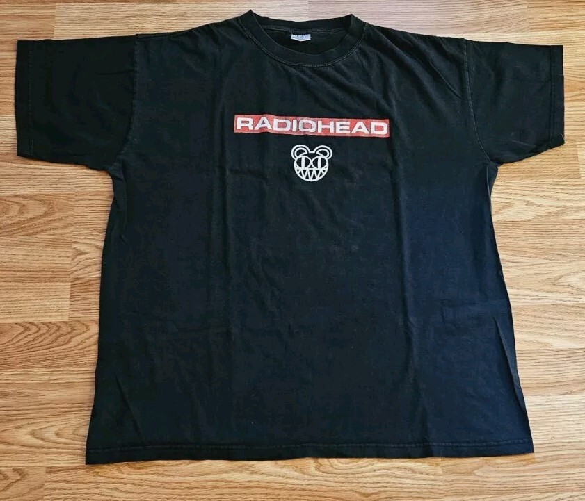 Rare Vintage Radiohead 2003 T-Shirt Through The Broken Mirror Tour