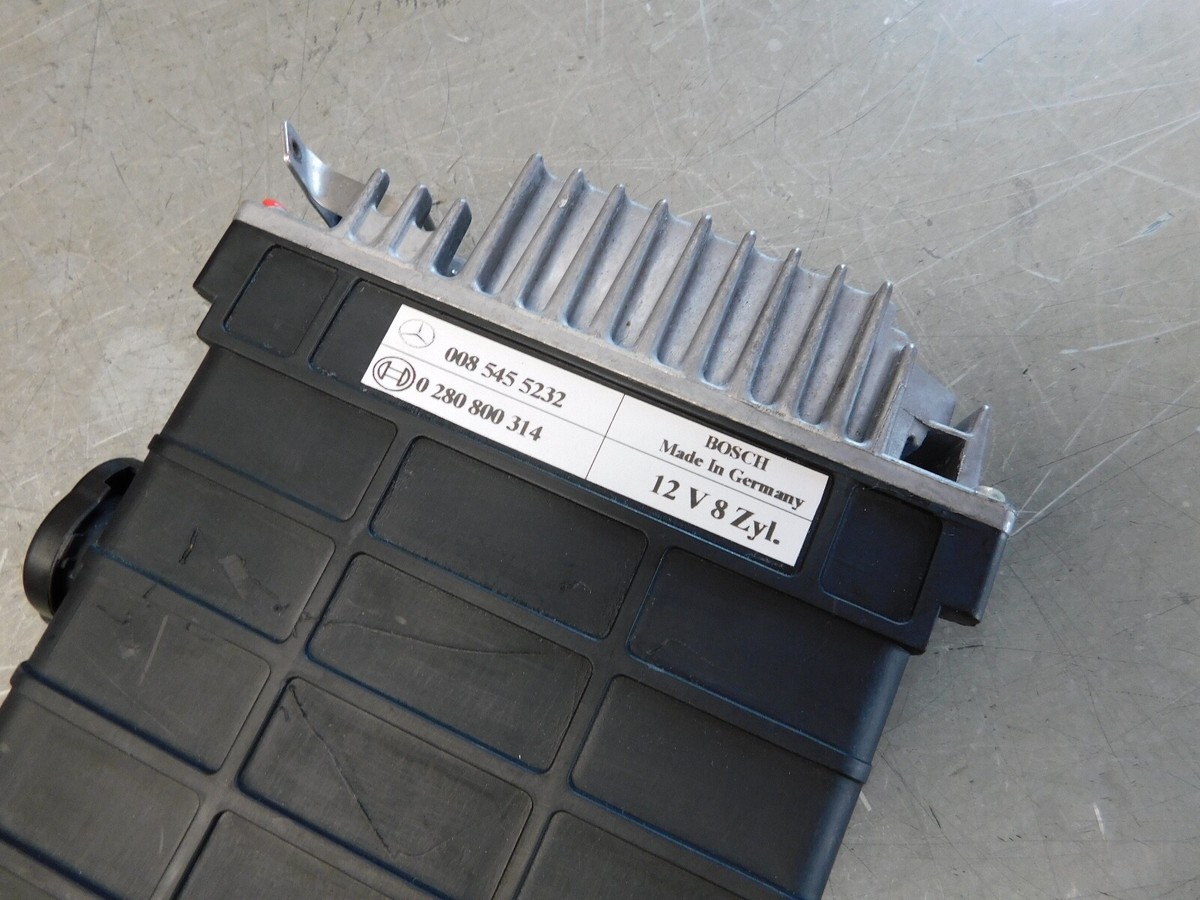W126 560SEC 560SL 560SEL Engine Control Unit Module 0085455232
