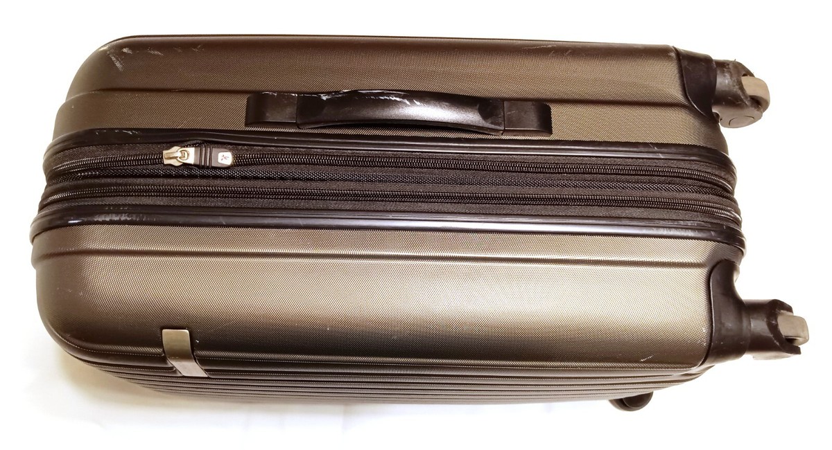 Ricardo Beverly Hills spinner 23